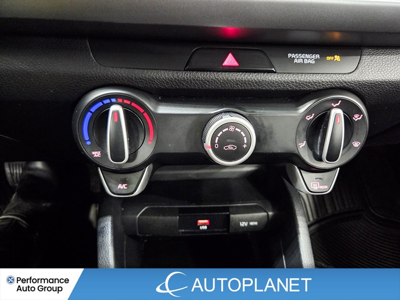 2021 Kia Rio 5-door LX Premium, Back Up Cam, Heated Seats! Photo