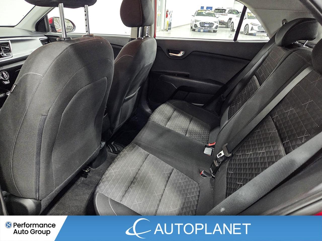 2021 Kia Rio 5-door LX Premium, Back Up Cam, Heated Seats! Photo