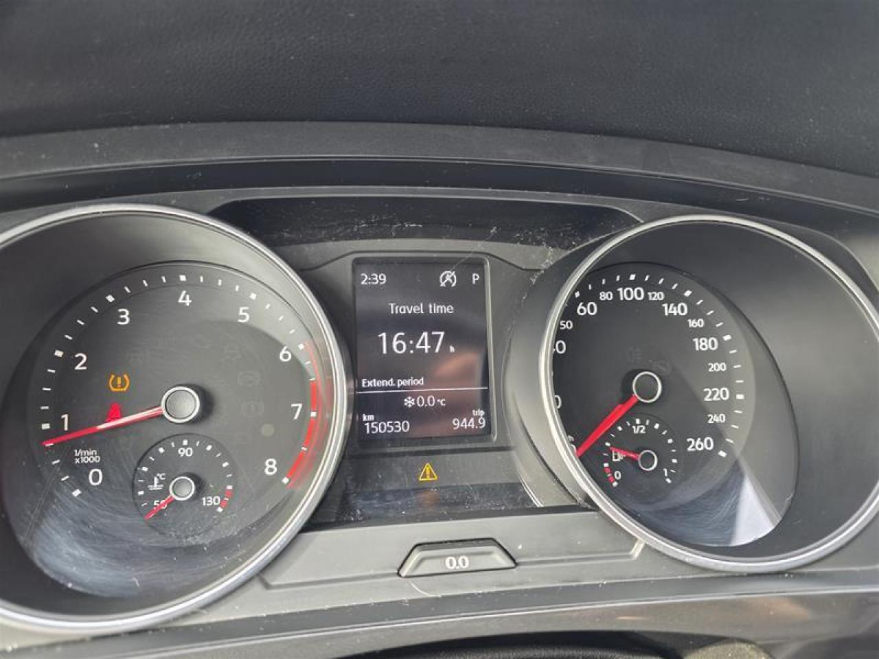 2018 Volkswagen Tiguan Trendline 2.0T 8sp at w/Tip W/Winter tire pkg Photo