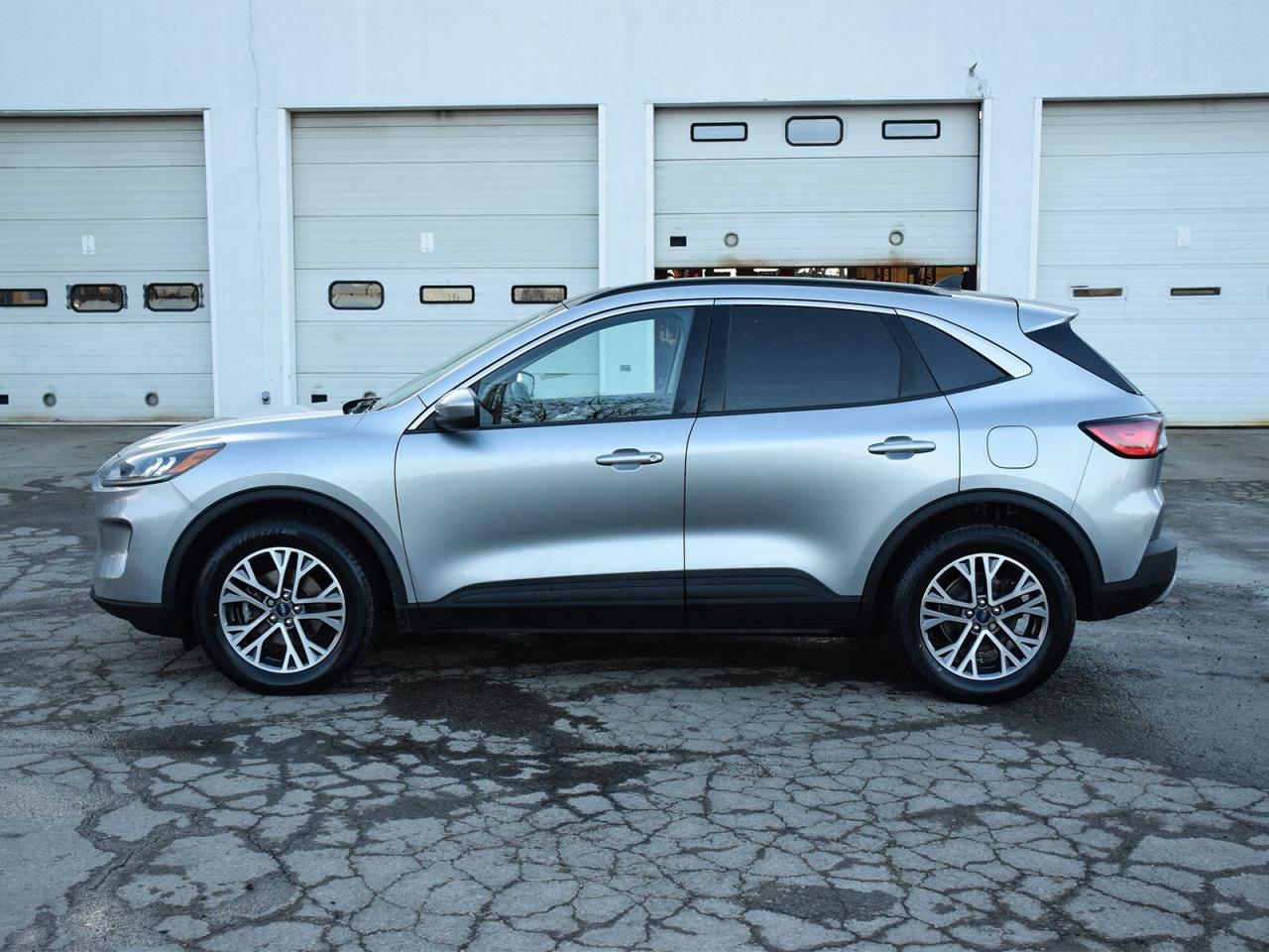 2021 Ford Escape One Owner   Low KM   Clean Carfax Photo