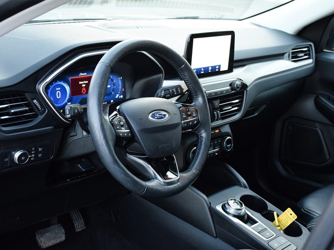 2021 Ford Escape One Owner   Low KM   Clean Carfax Photo