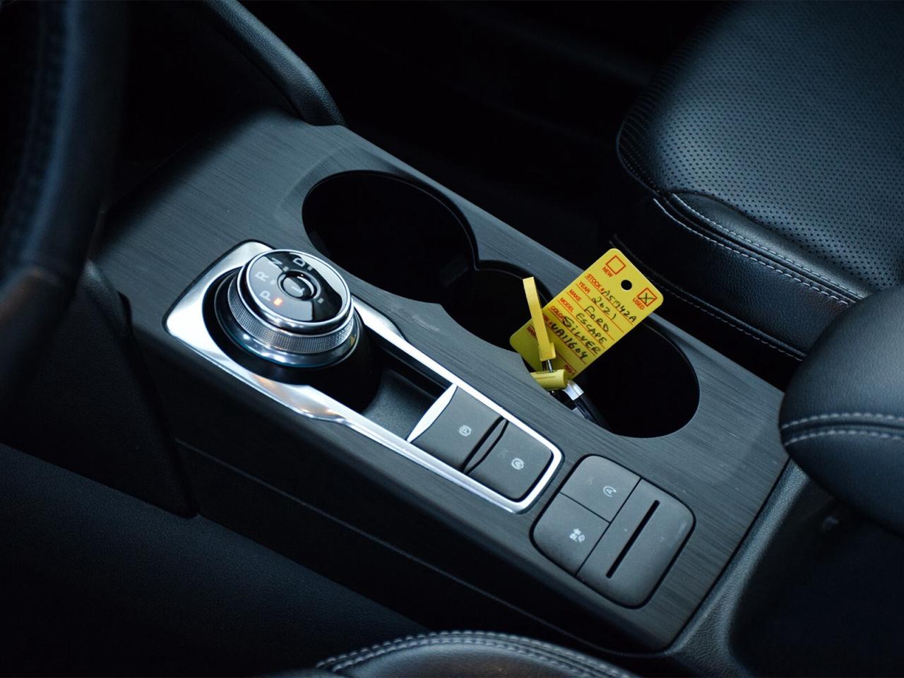 2021 Ford Escape One Owner   Low KM   Clean Carfax Photo