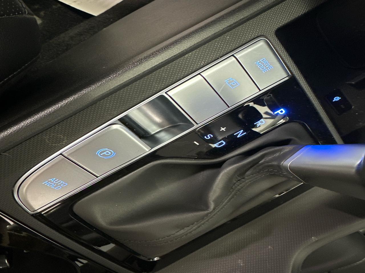 2024 Hyundai Elantra PREFERRED 4DR SEDAN Photo