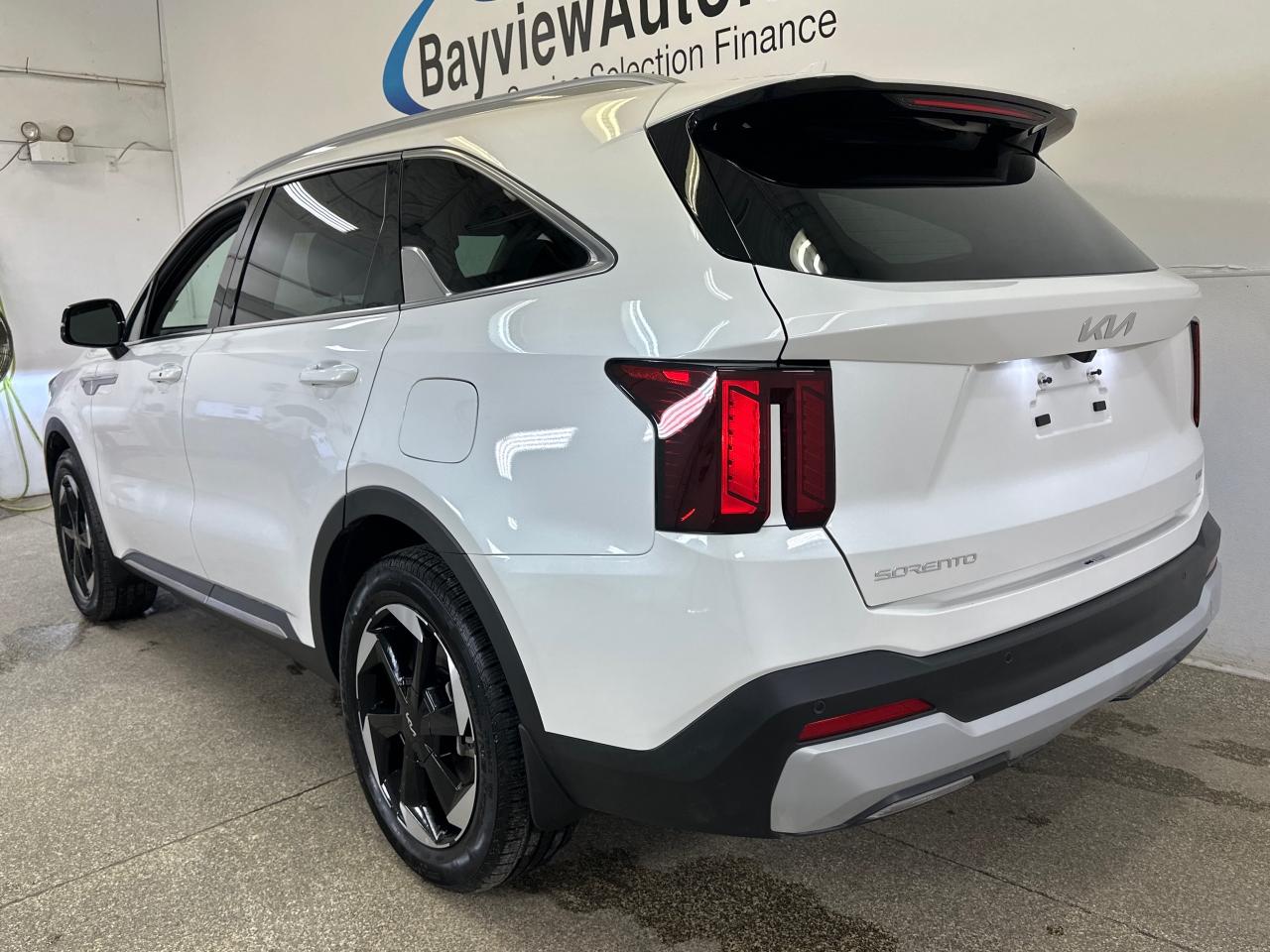 2026 Kia Sorento Hybrid EX 4dr All-Wheel Drive Photo