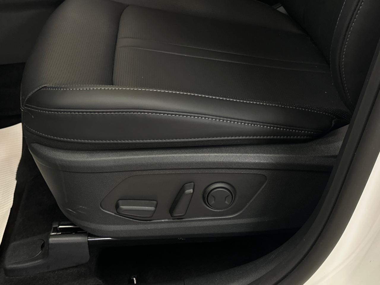 2026 Kia Sorento Hybrid EX 4dr All-Wheel Drive Photo