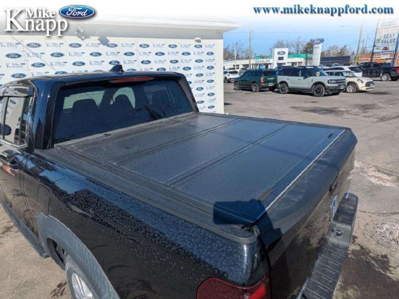 2018 Honda Ridgeline LX Photo4