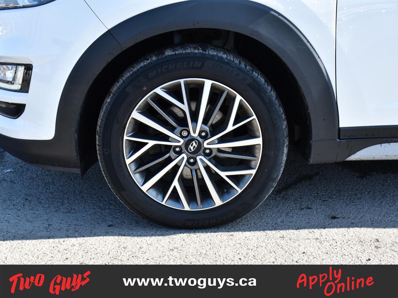 2019 Hyundai Tucson Preferred w/Trend Pkg AWD Panoroof Back Up Cam Photo