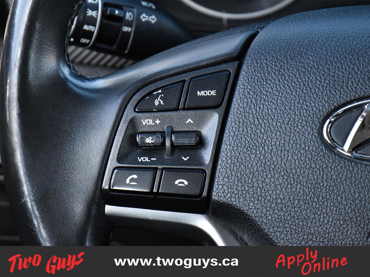 2019 Hyundai Tucson Preferred w/Trend Pkg AWD Panoroof Back Up Cam Photo