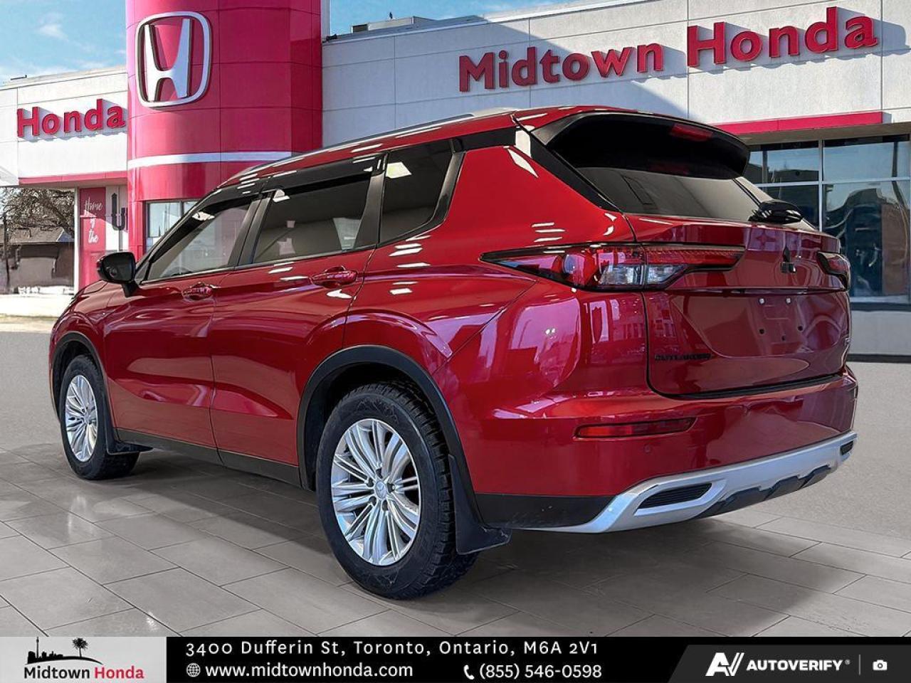 2022 Mitsubishi Outlander ONE OWNER I LG INFO SCREEN I 3RD ROW SEATS Photo