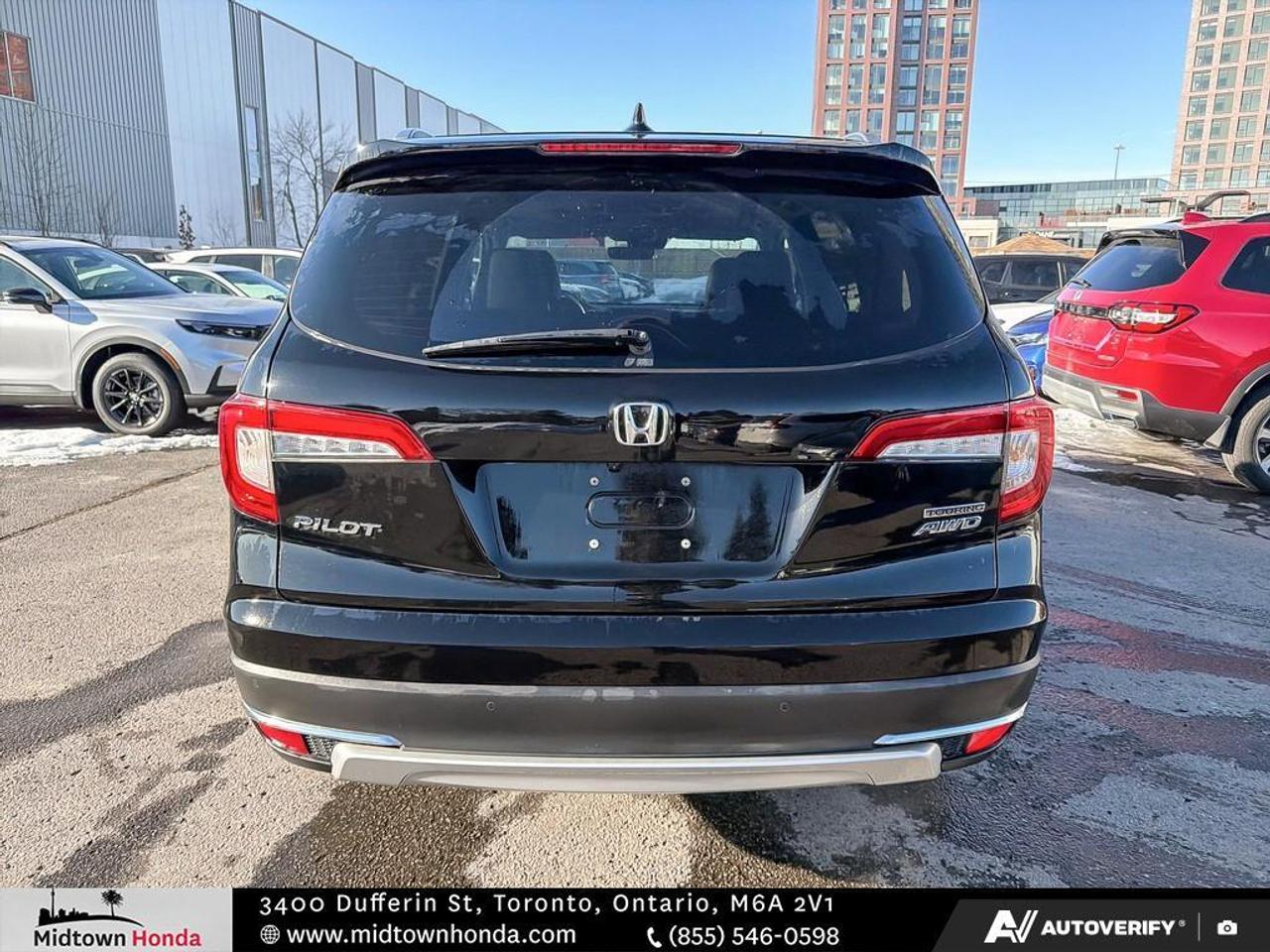 2022 Honda Pilot NO ACCIDENTS I 3RD ROW SEATS I REAR ENT SYSTEM Photo