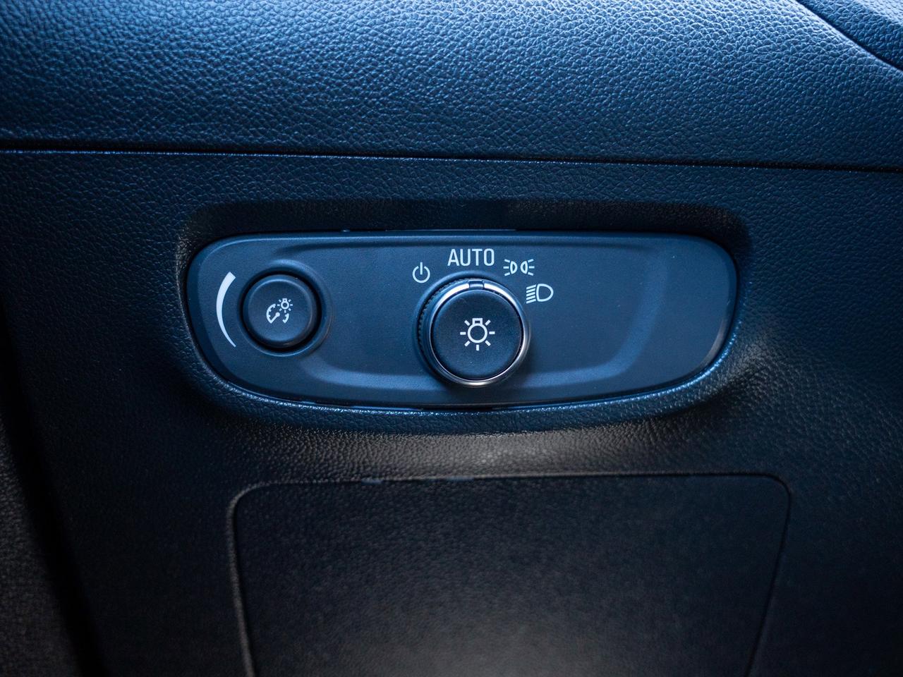 2024 Buick Encore GX Preferred - Blind Spot Monitor   Heated Seats Photo