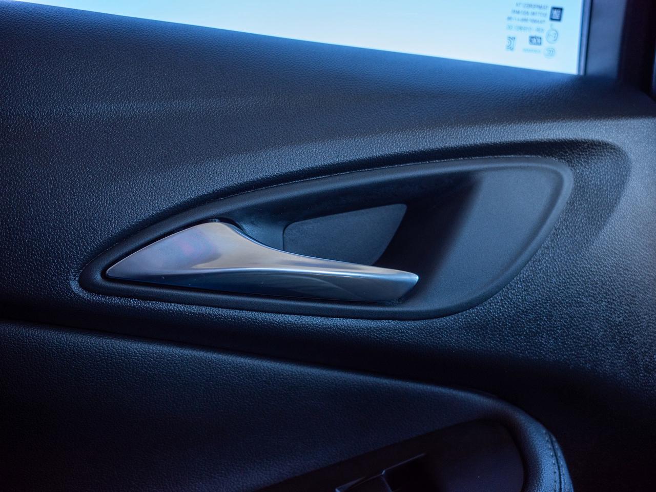 2024 Buick Encore GX Preferred - Blind Spot Monitor   Heated Seats Photo