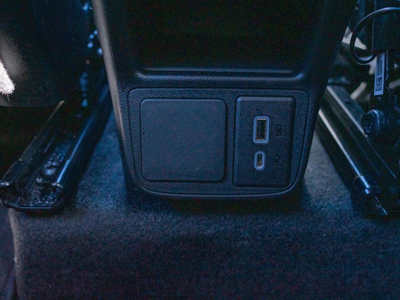 2024 Buick Encore GX Preferred - Blind Spot Monitor   Heated Seats Photo