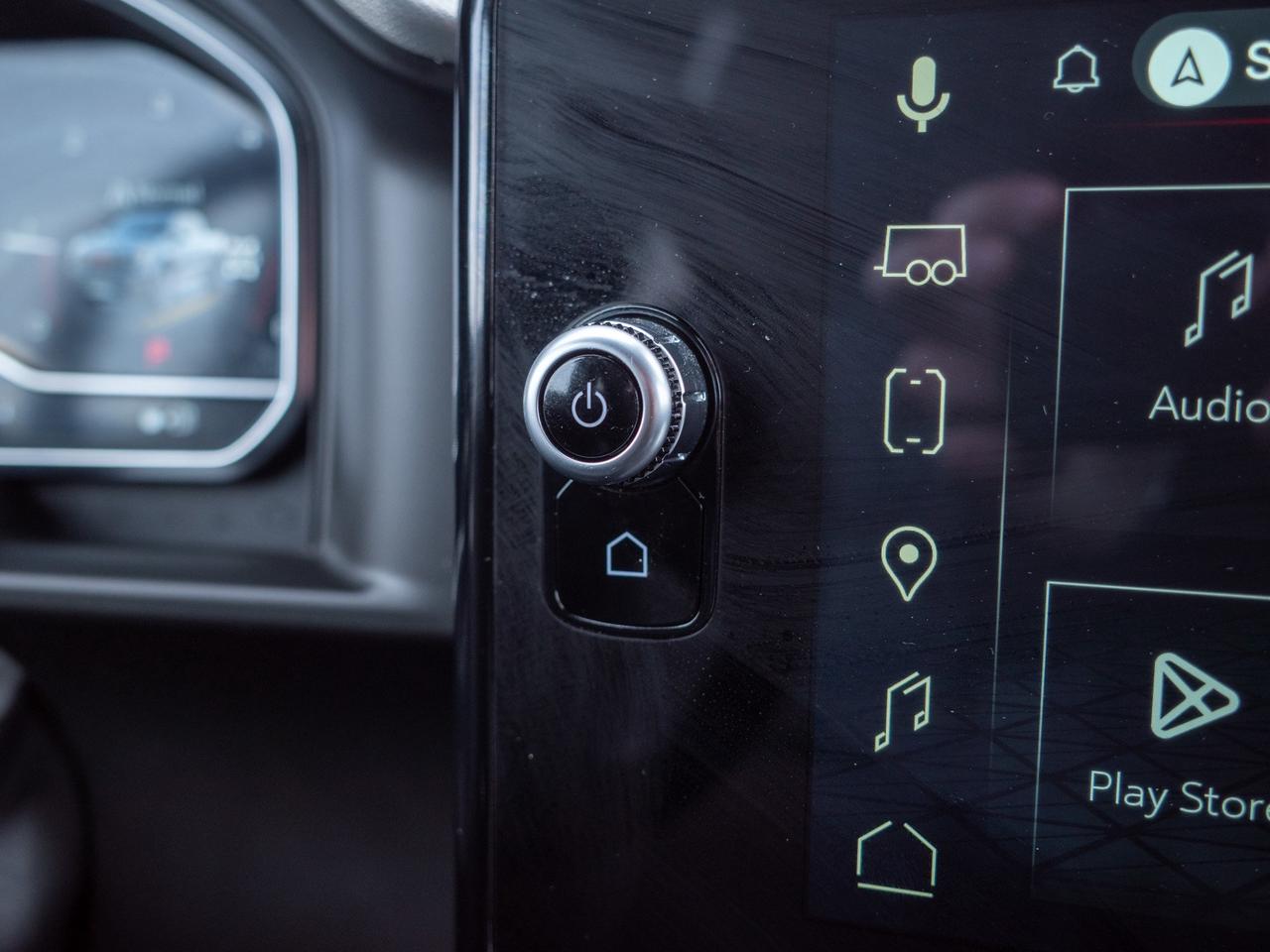 2025 GMC Sierra 1500 Denali - Heated Seats   Rain Sensing Wipers Photo