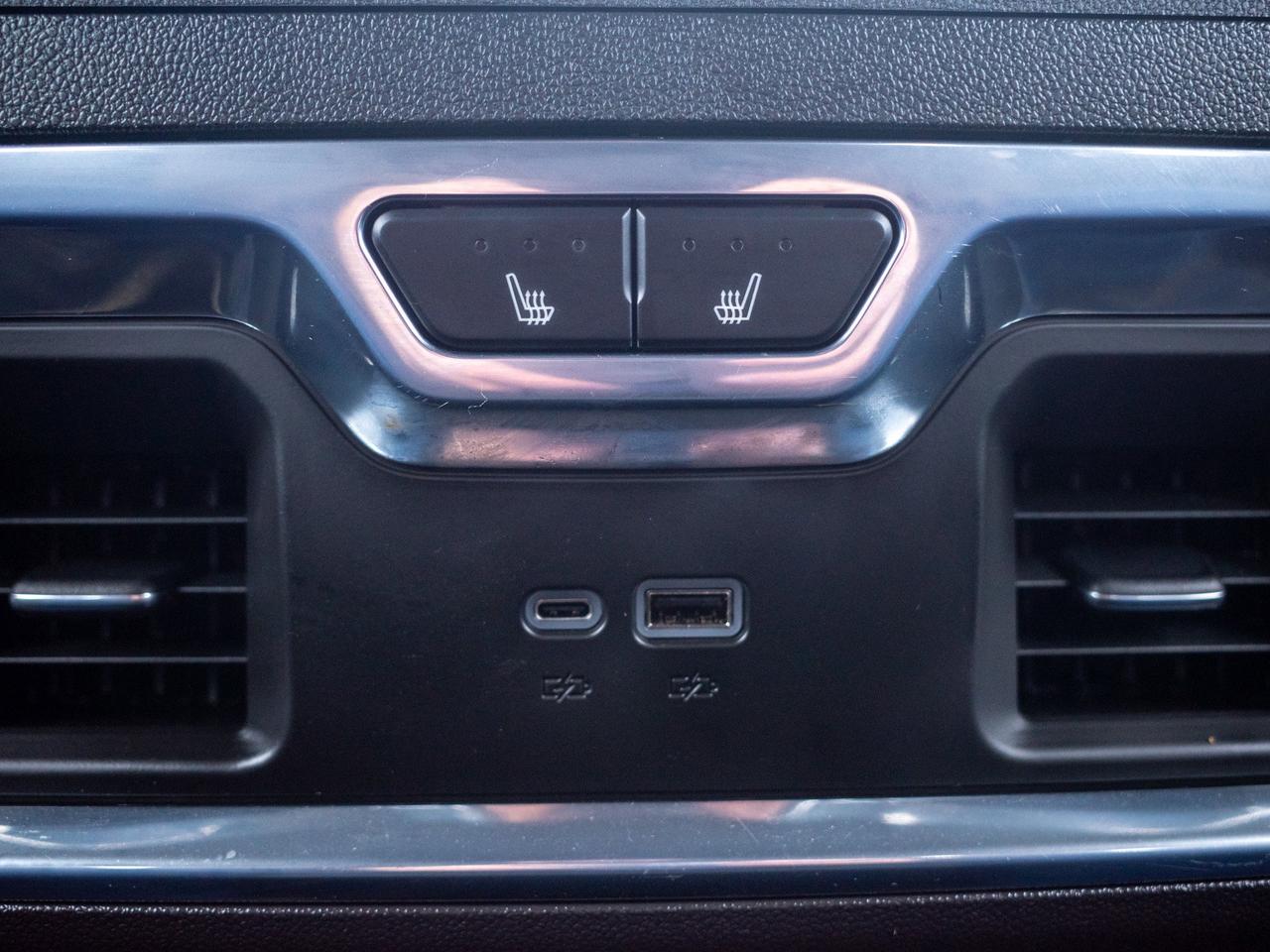 2025 GMC Sierra 1500 Denali - Heated Seats   Rain Sensing Wipers Photo