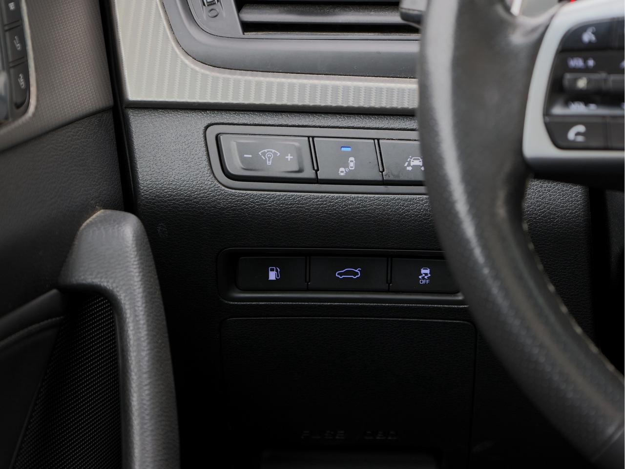 2019 Hyundai Sonata Ultimate   Ventilated Seat   Leather   Navigation Photo