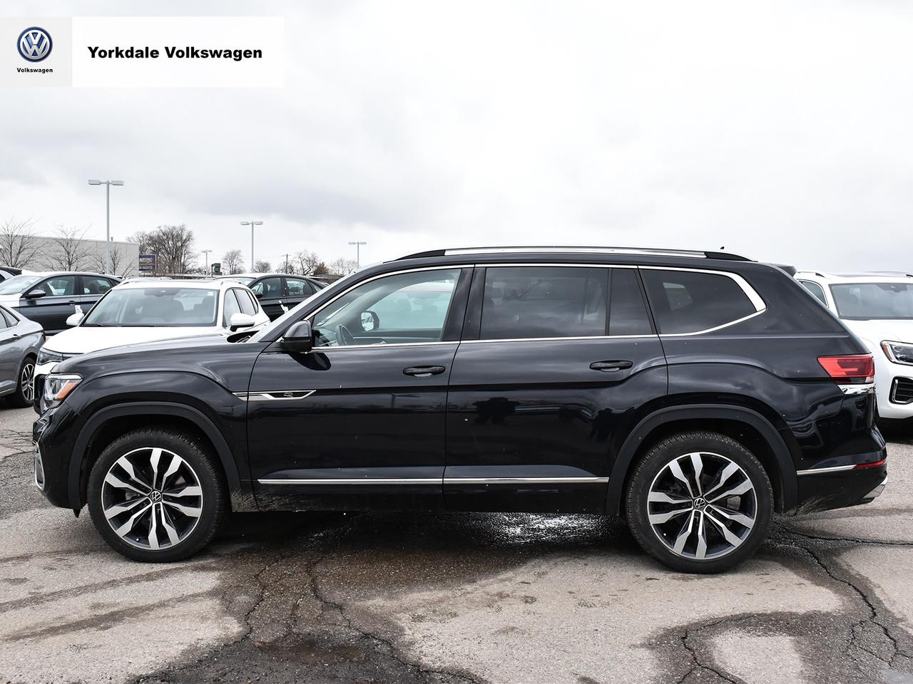 2022 Volkswagen Atlas  Photo