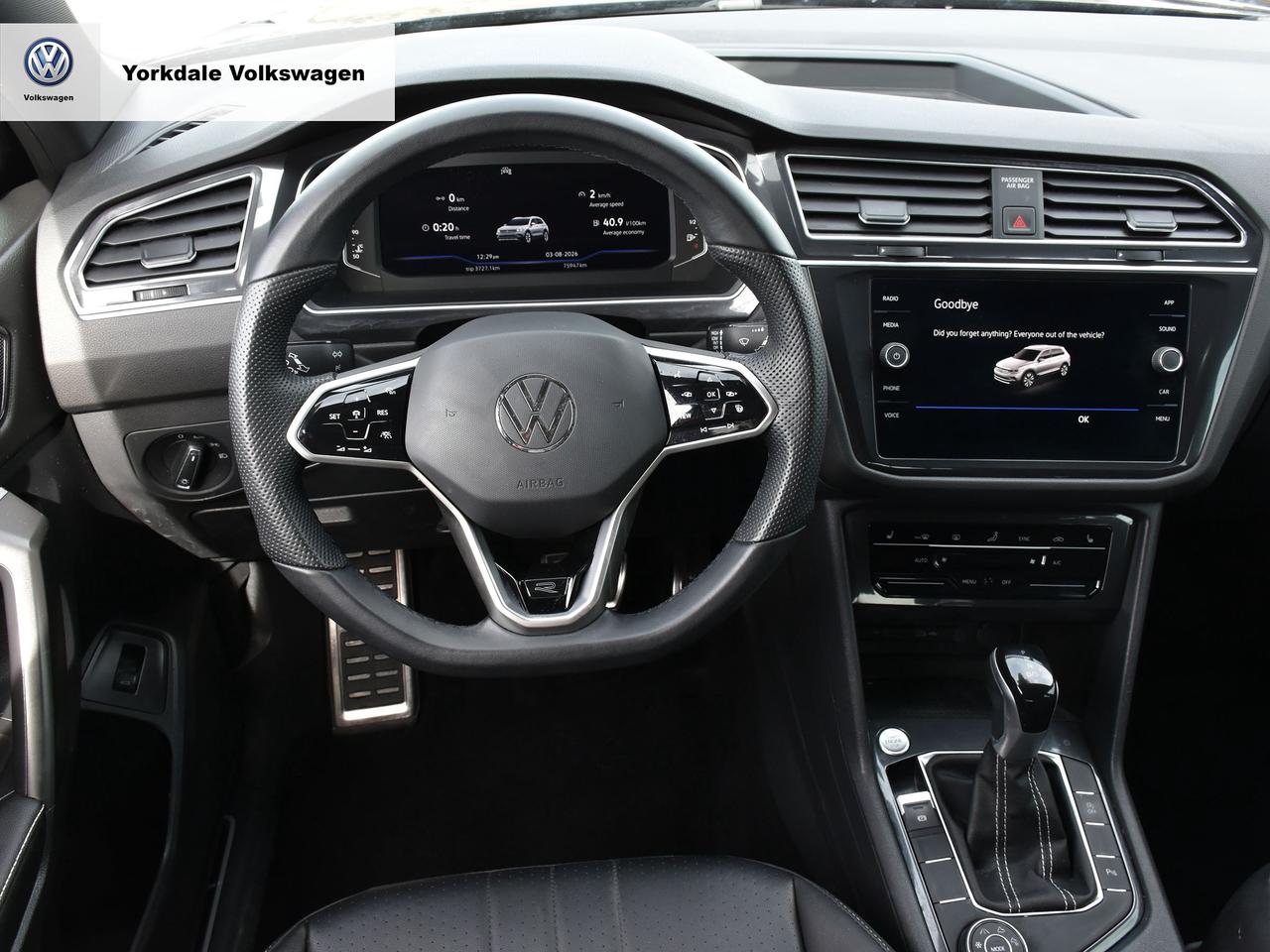 2022 Volkswagen Tiguan  Photo