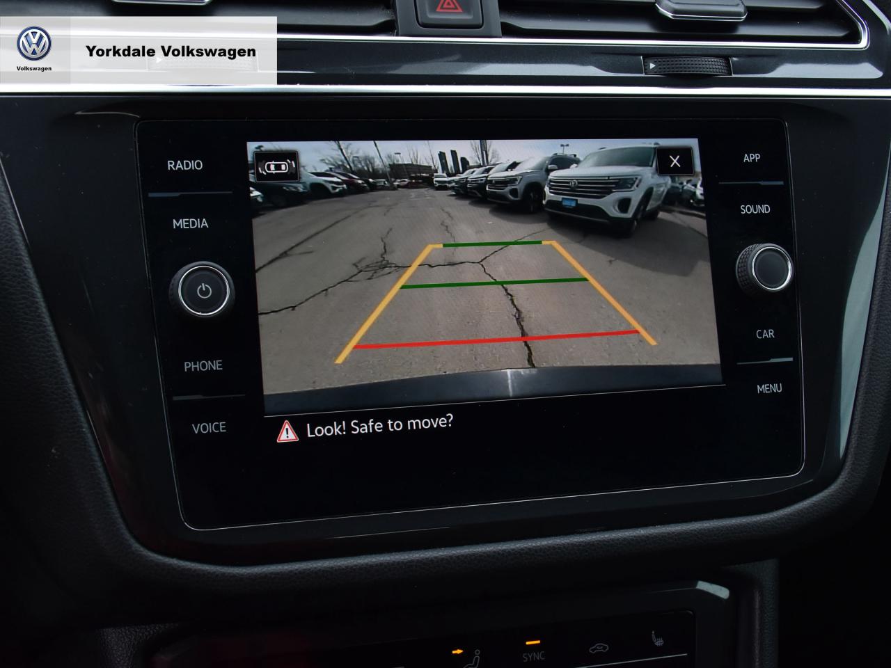 2022 Volkswagen Tiguan  Photo