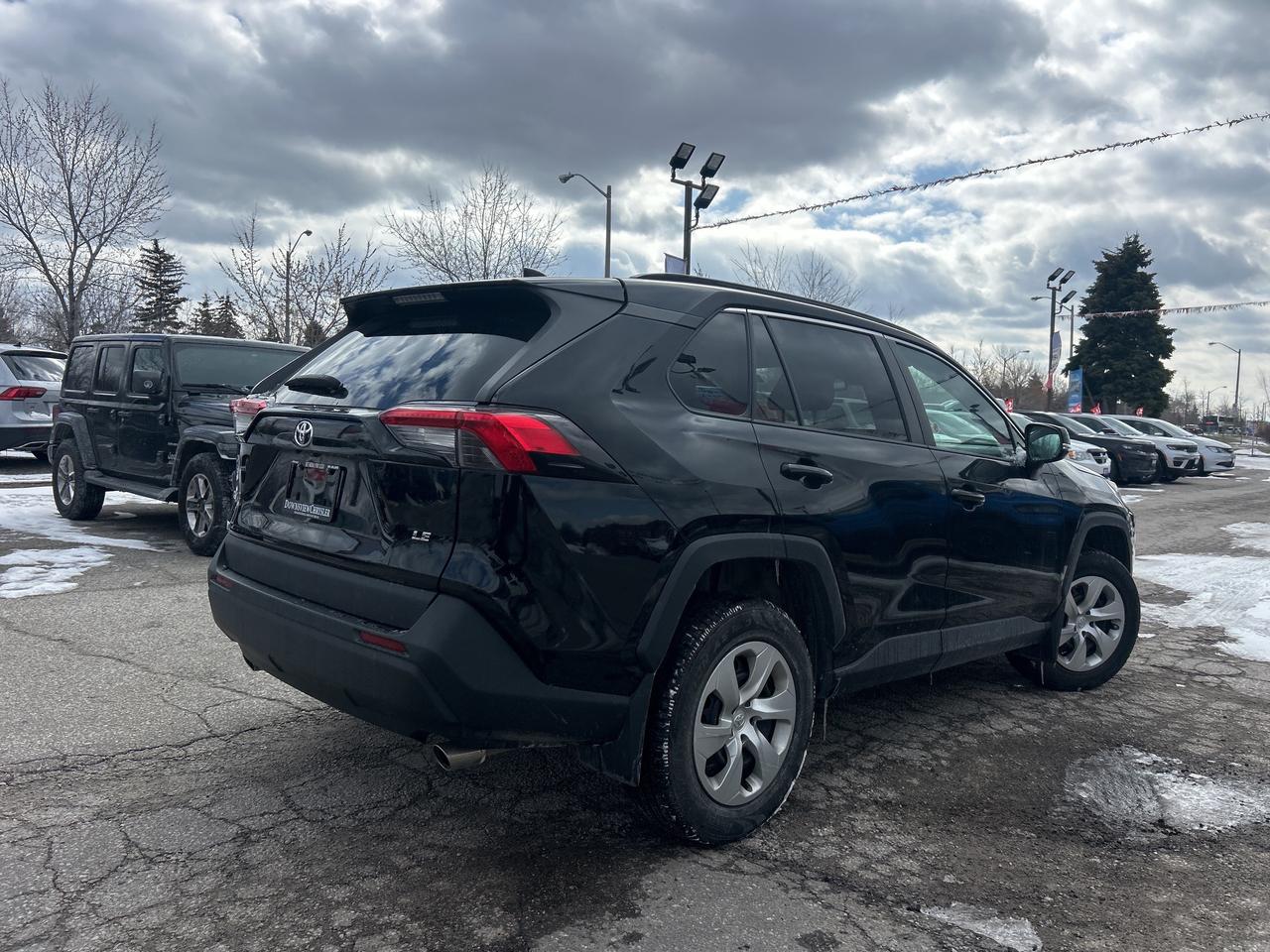 2019 Toyota RAV4 LE, Pre-Collision, Lane Departure Alert, LSD Photo