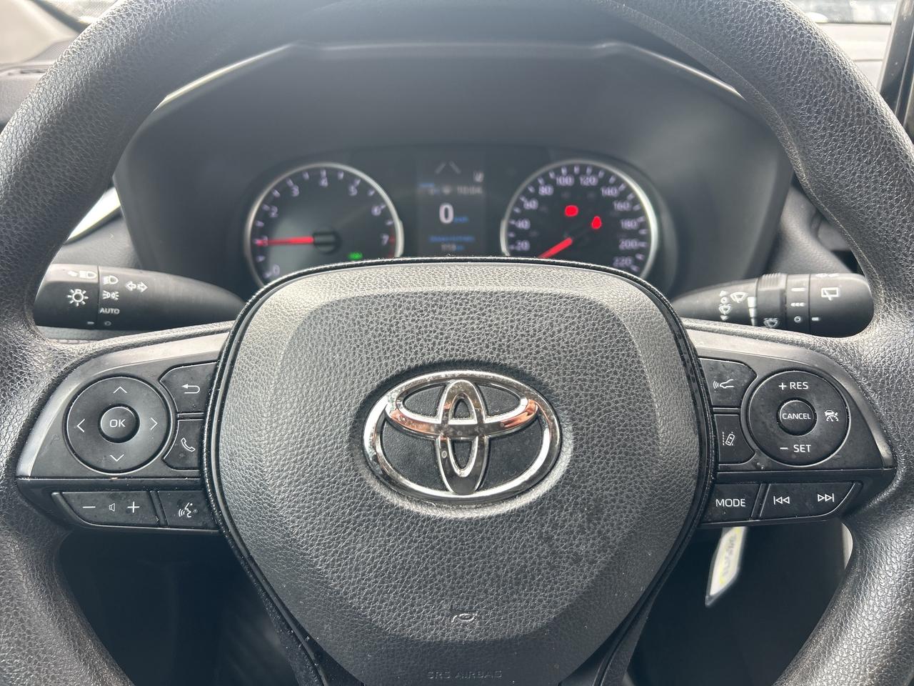 2019 Toyota RAV4 LE, Pre-Collision, Lane Departure Alert, LSD Photo
