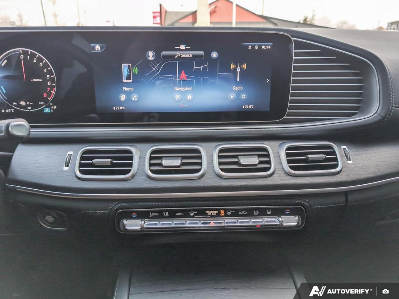 2024 Mercedes-Benz GLE 450e Base GLE 450e 4dr All-Wheel Drive 4MATIC Photo