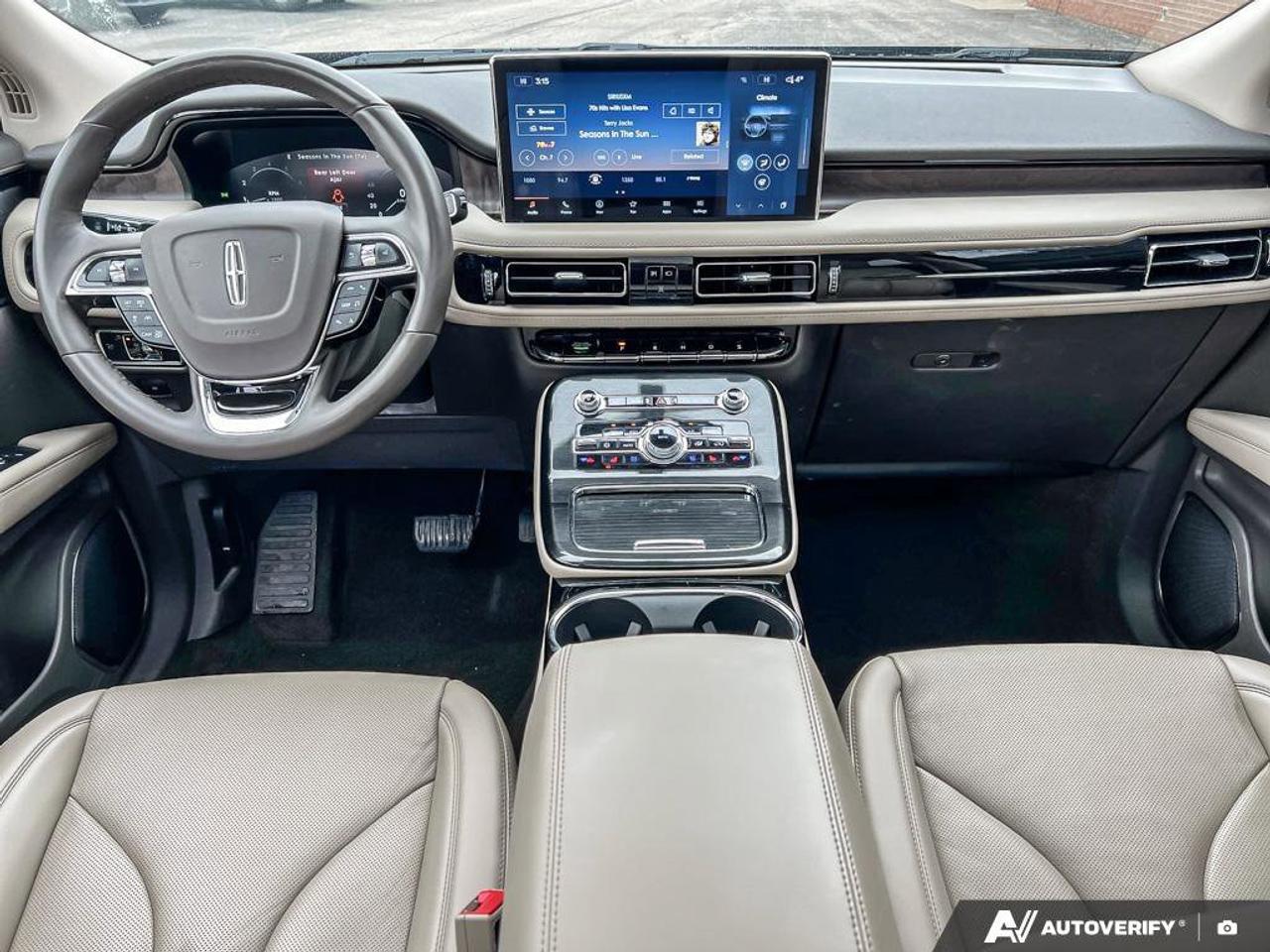 2023 Lincoln Nautilus Reserve   ONE OWNER   MOONROOF   LEATHER Photo