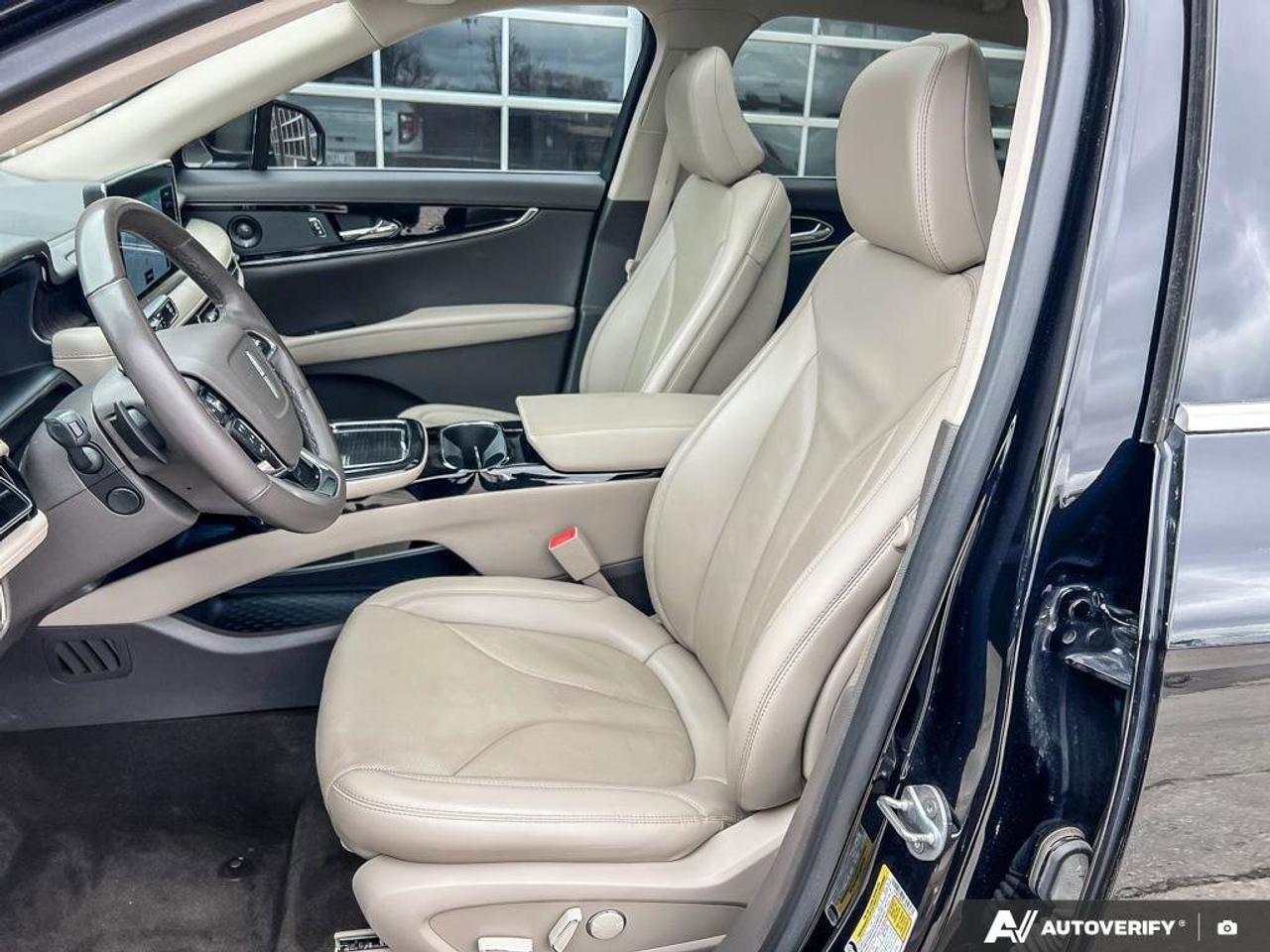 2023 Lincoln Nautilus Reserve   ONE OWNER   MOONROOF   LEATHER Photo
