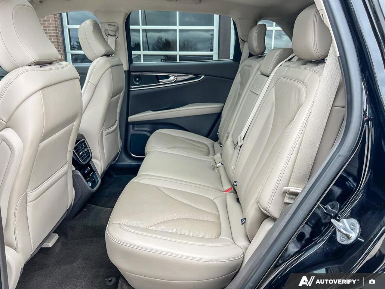 2023 Lincoln Nautilus Reserve   ONE OWNER   MOONROOF   LEATHER Photo