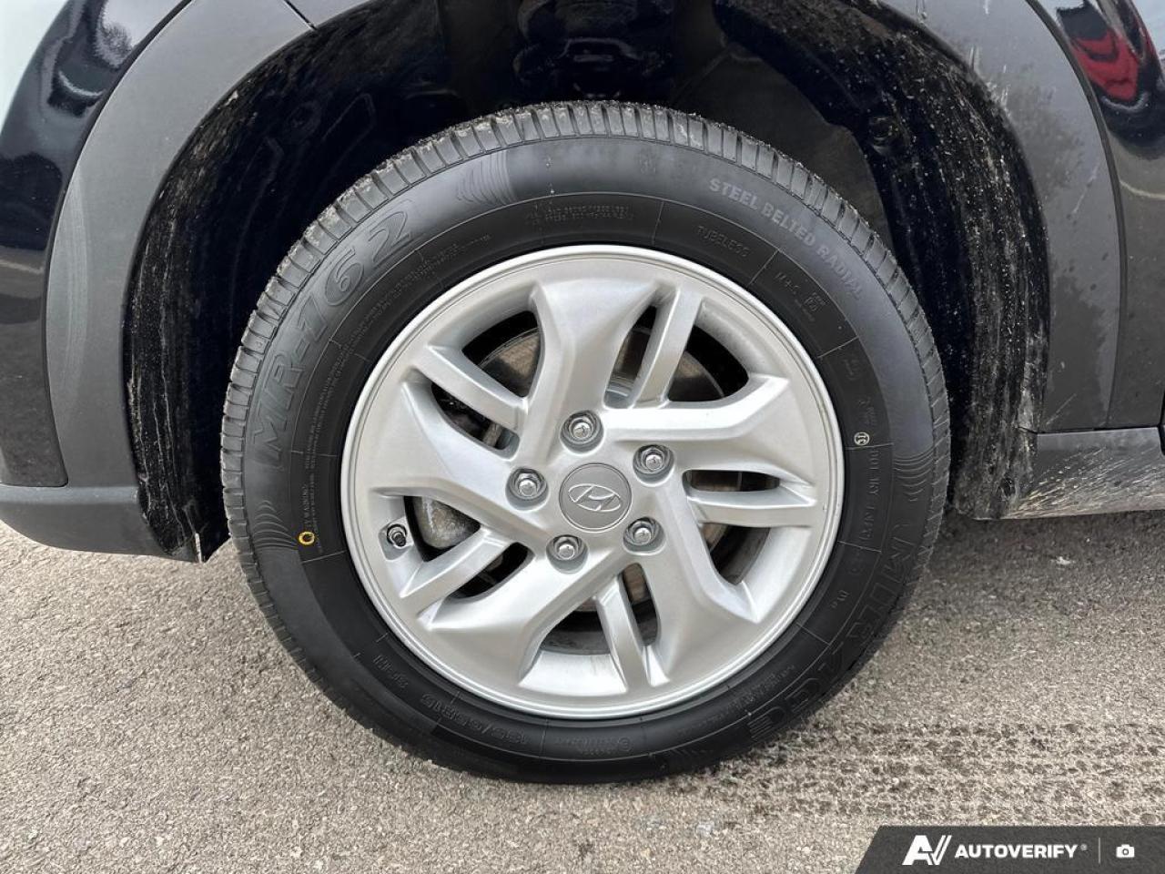 2024 Hyundai Venue Preferred BACKUP CAM   HEATED SEATS   LANE ASSIST Photo