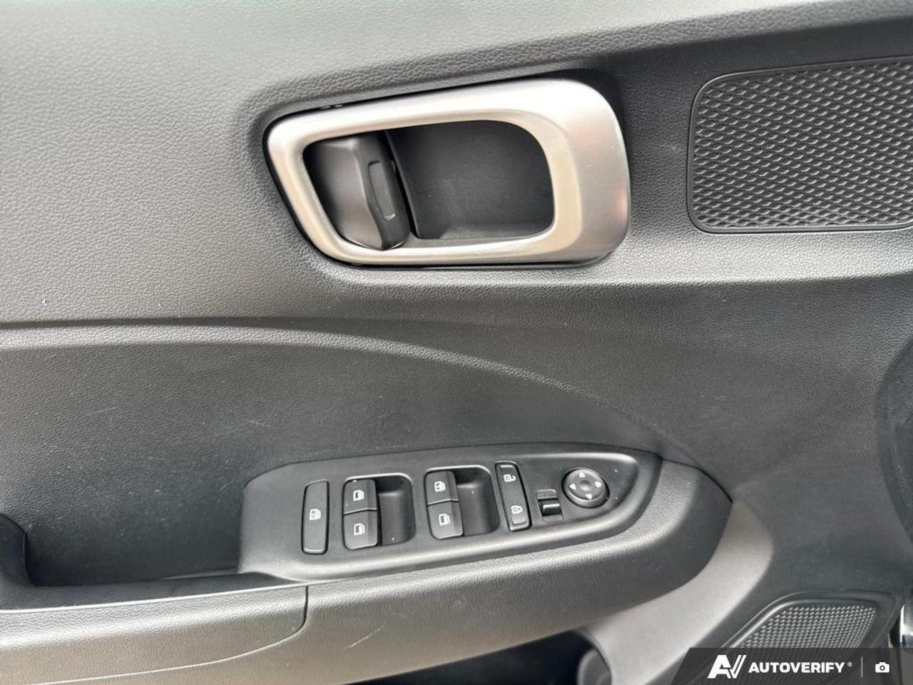 2024 Hyundai Venue Preferred BACKUP CAM   HEATED SEATS   LANE ASSIST Photo