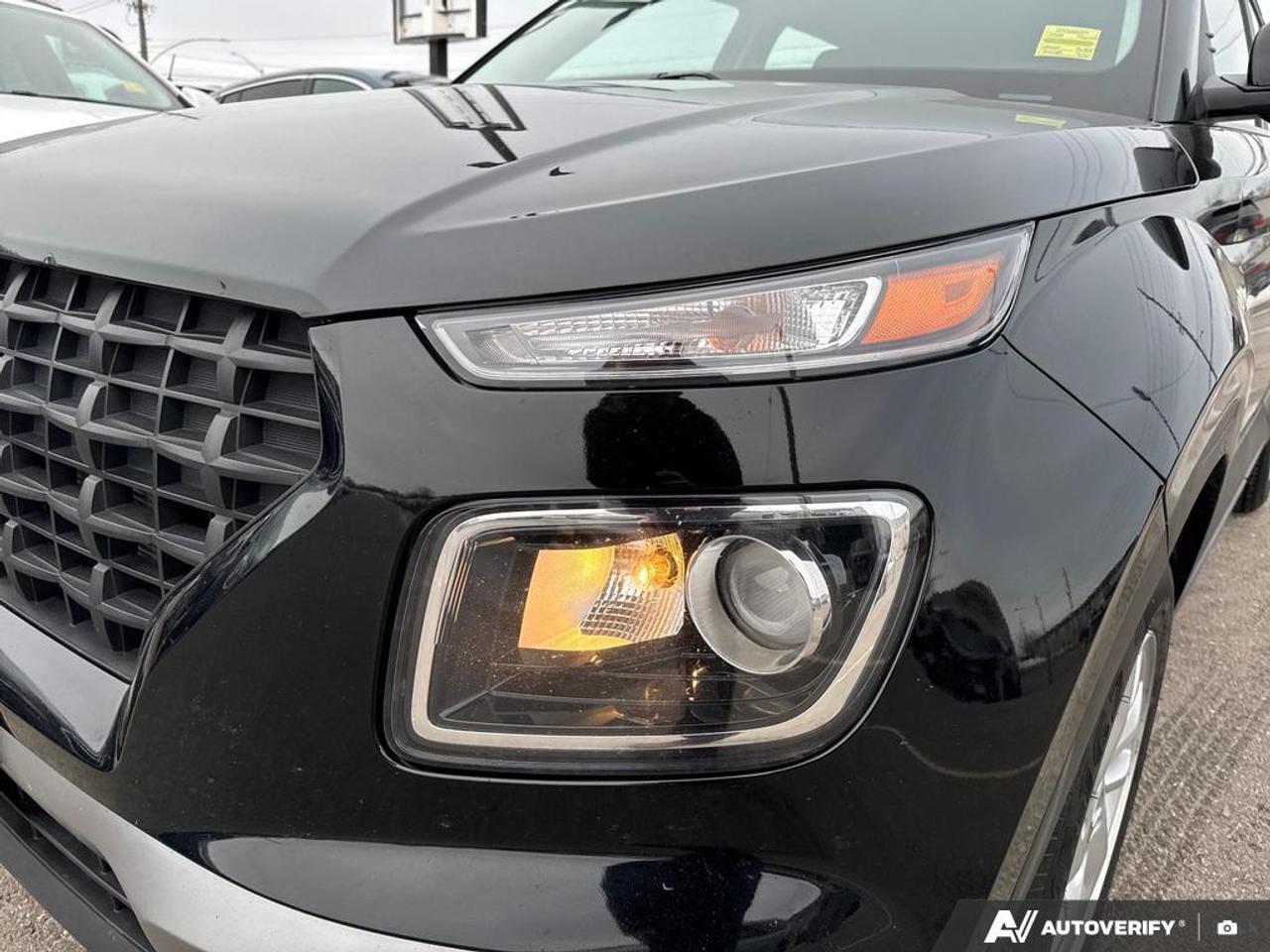 2024 Hyundai Venue Preferred BACKUP CAM   HEATED SEATS   LANE ASSIST Photo
