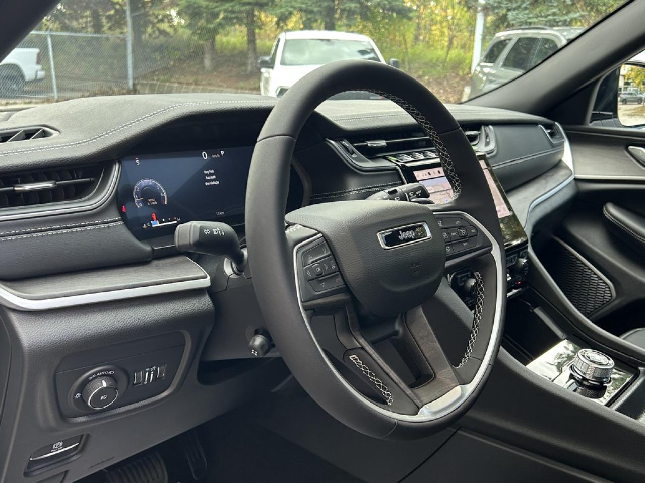 2025 Jeep Grand Cherokee Limited 4dr 4x4 Photo