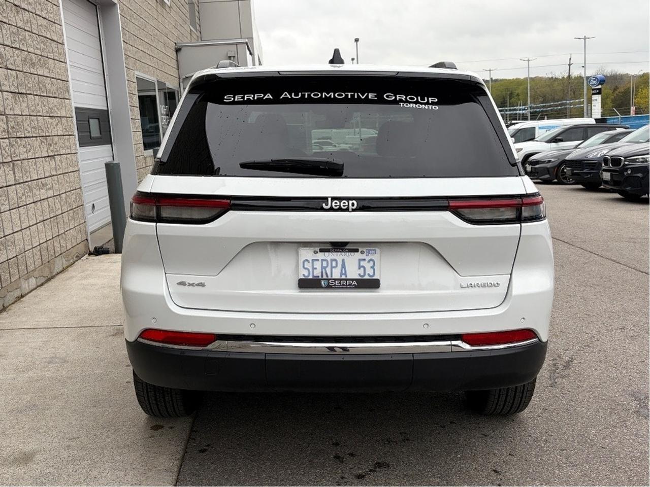 2025 Jeep Grand Cherokee Laredo 4dr 4x4 Photo