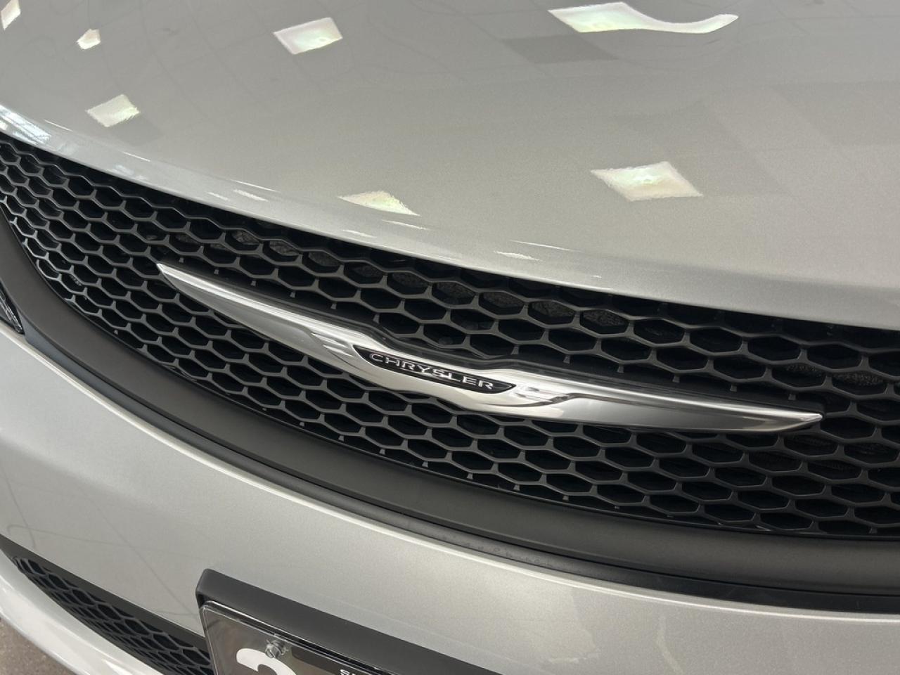 2026 Chrysler Grand Caravan SXT Front-Wheel Drive Passenger Van Photo