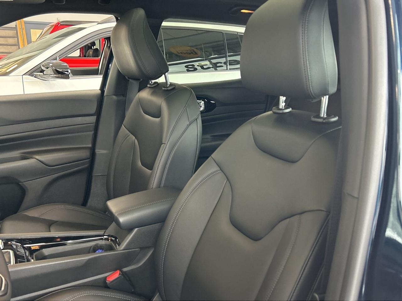 2026 Jeep Compass Limited 4dr 4x4 Photo