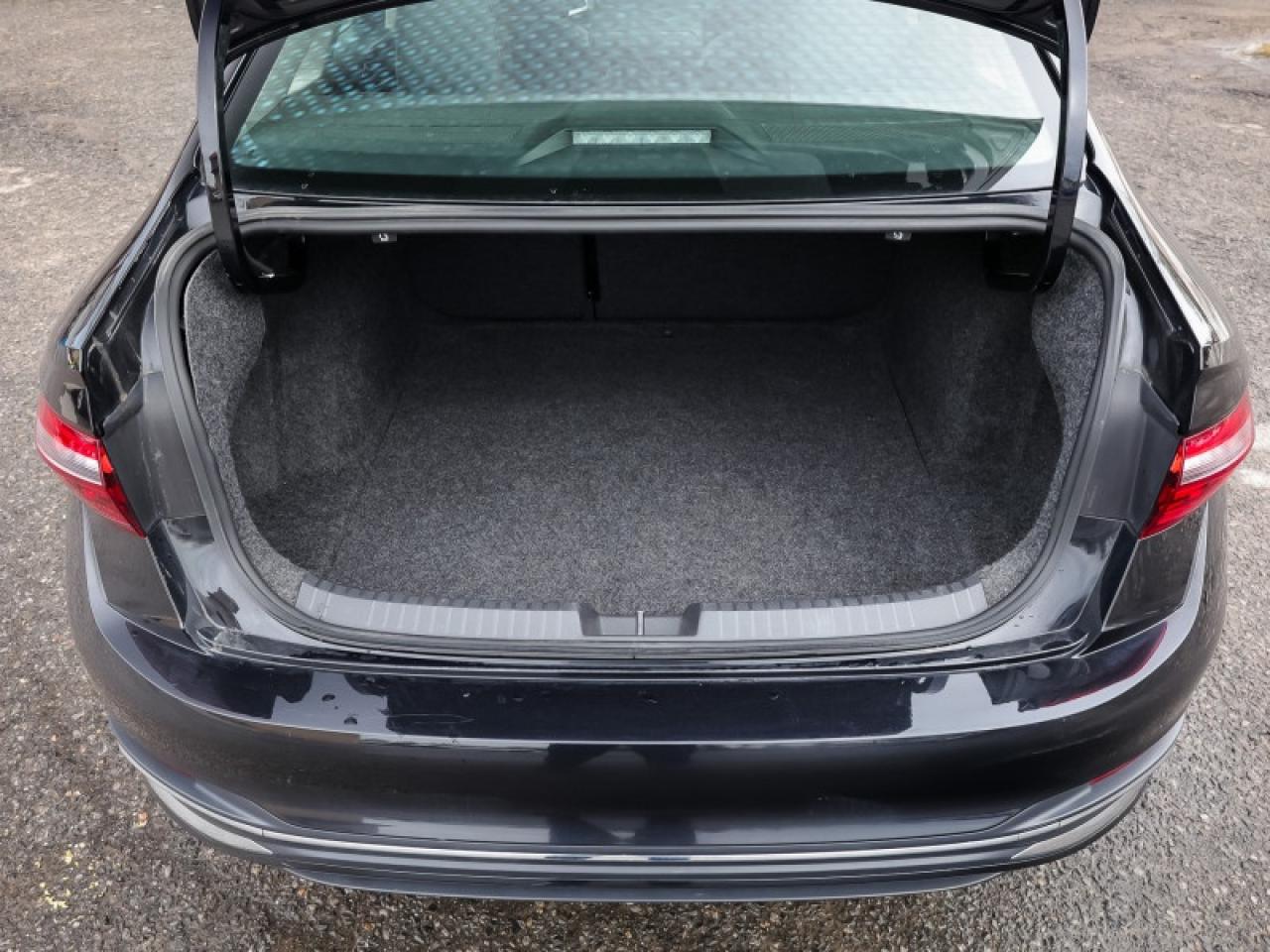 2022 Volkswagen Jetta HIGHLINE Photo