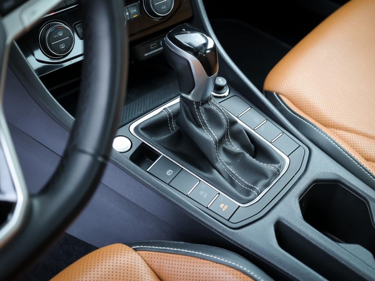 2022 Volkswagen Jetta HIGHLINE Photo