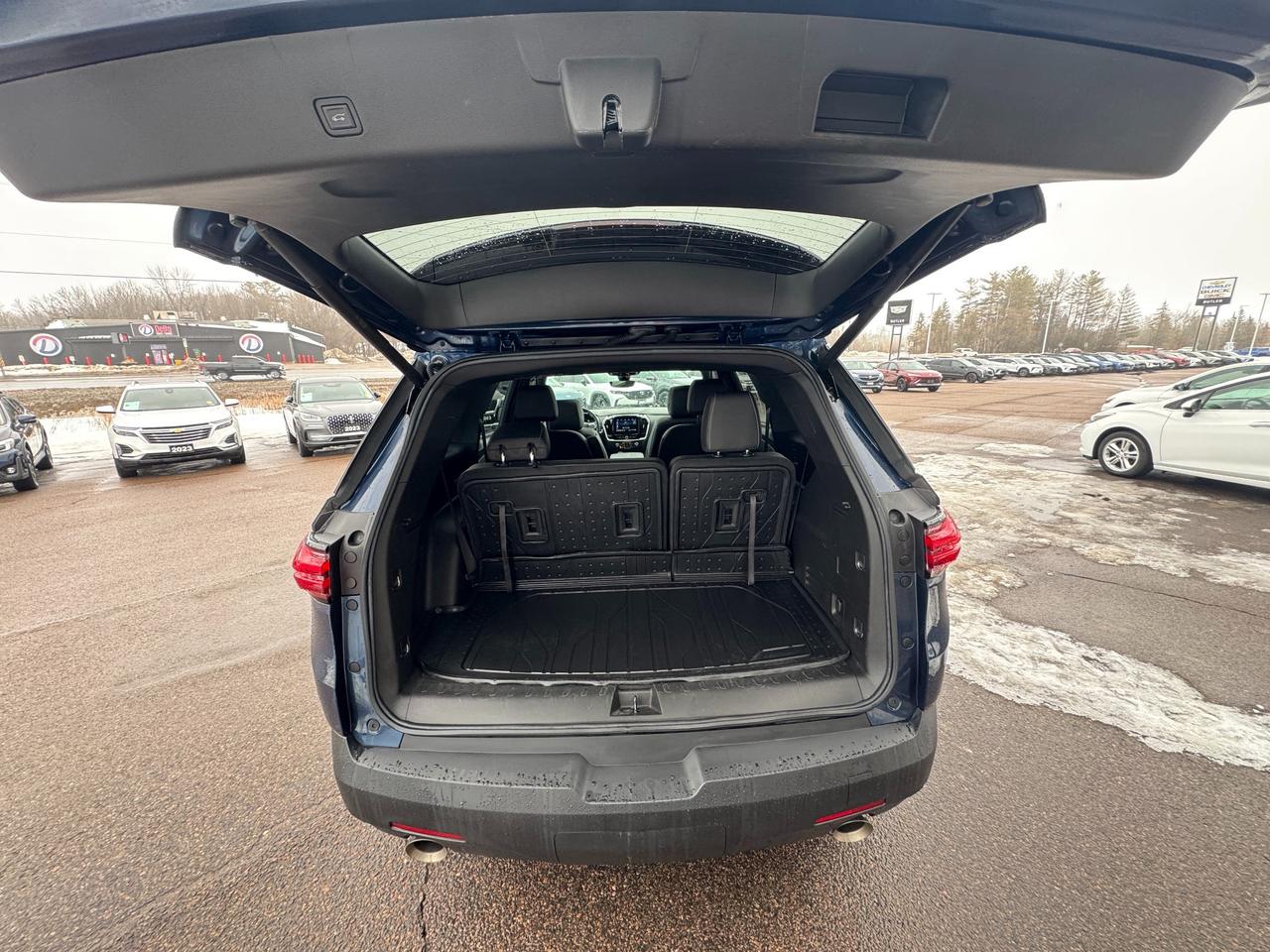 2023 Chevrolet Traverse LT True North All-Wheel Drive Photo