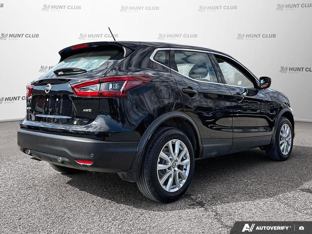 2023 Nissan Qashqai S   Apple Car Play   Alloy Rims   Heated Seats Photo