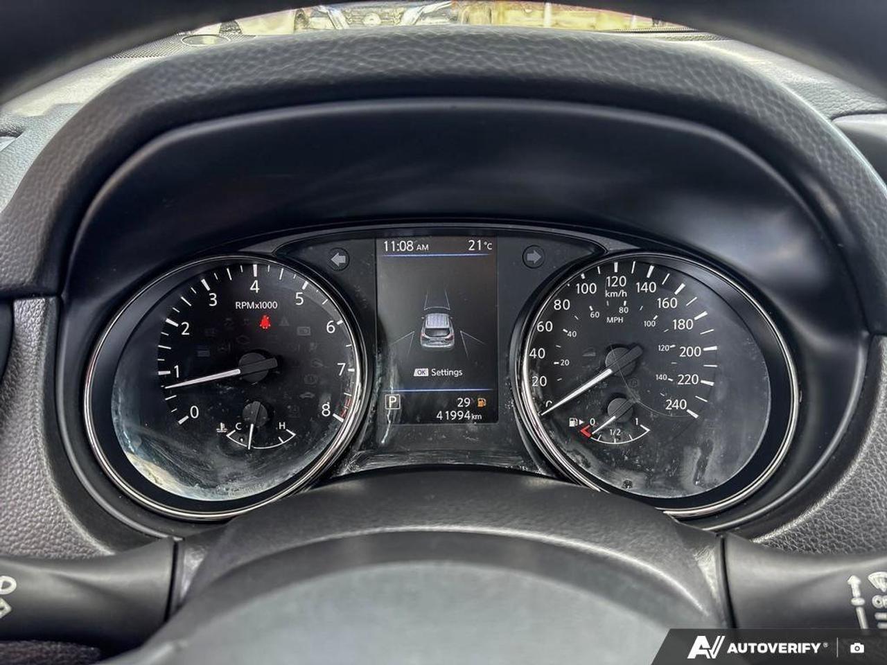 2023 Nissan Qashqai S   Apple Car Play   Alloy Rims   Heated Seats Photo