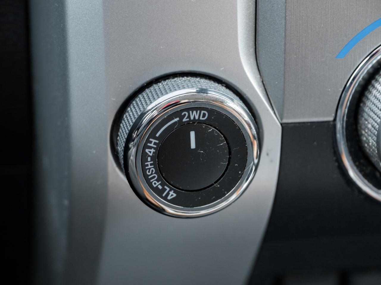 2021 Toyota Tundra 4x4 Crewmax Platinum, No Accident, Nav, Camera, Le Photo