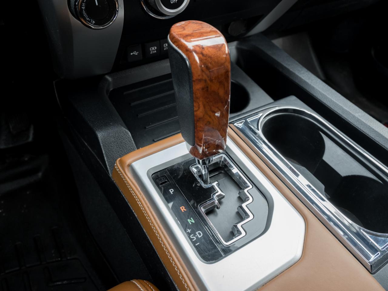 2021 Toyota Tundra 4x4 Crewmax Platinum, No Accident, Nav, Camera, Le Photo