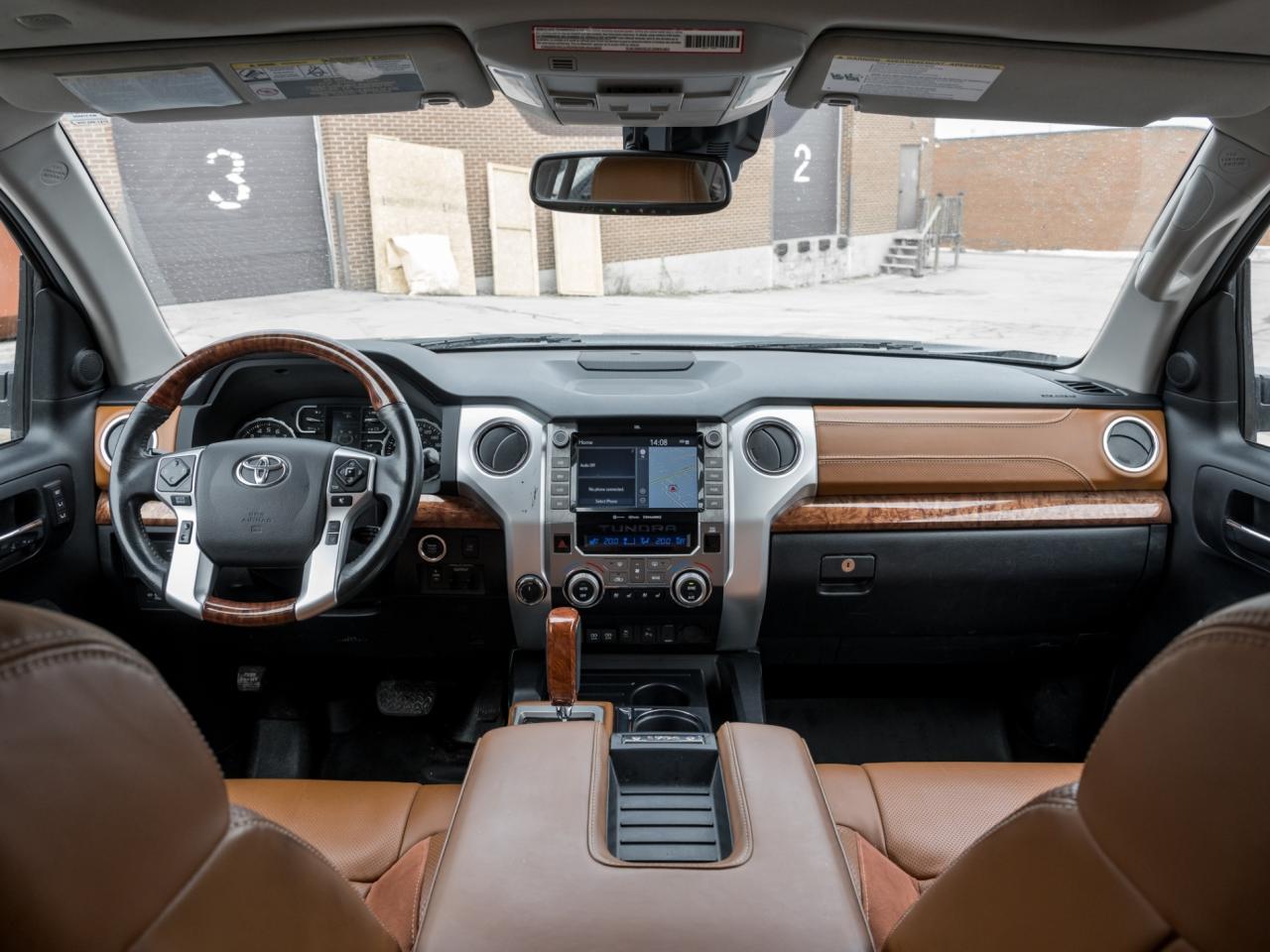 2021 Toyota Tundra 4x4 Crewmax Platinum, No Accident, Nav, Camera, Le Photo