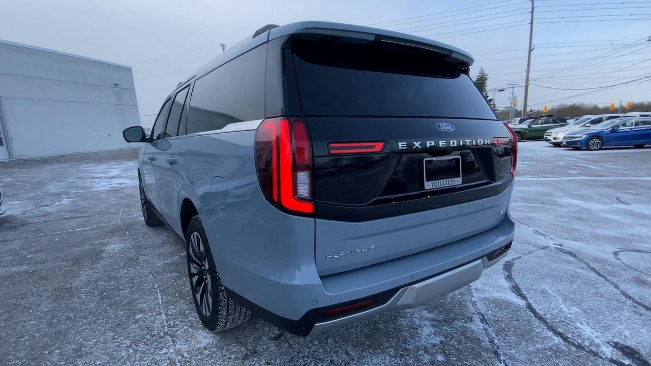 2026 Ford Expedition Platinum Max Photo