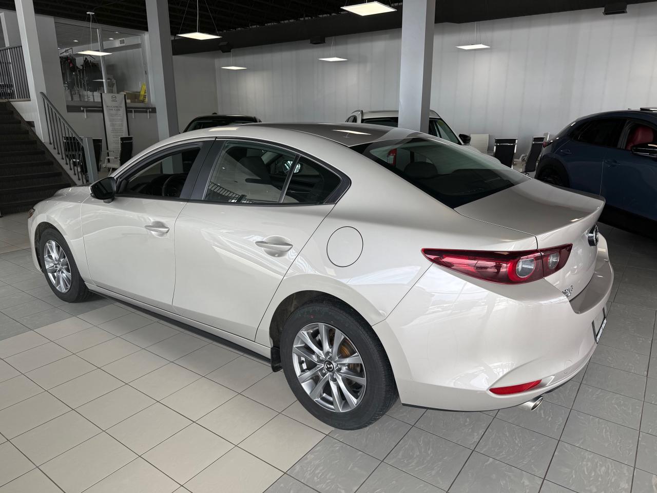 2022 Mazda 3 GS (A6) 4dr i-ACTIV All-Wheel Drive Sedan Photo