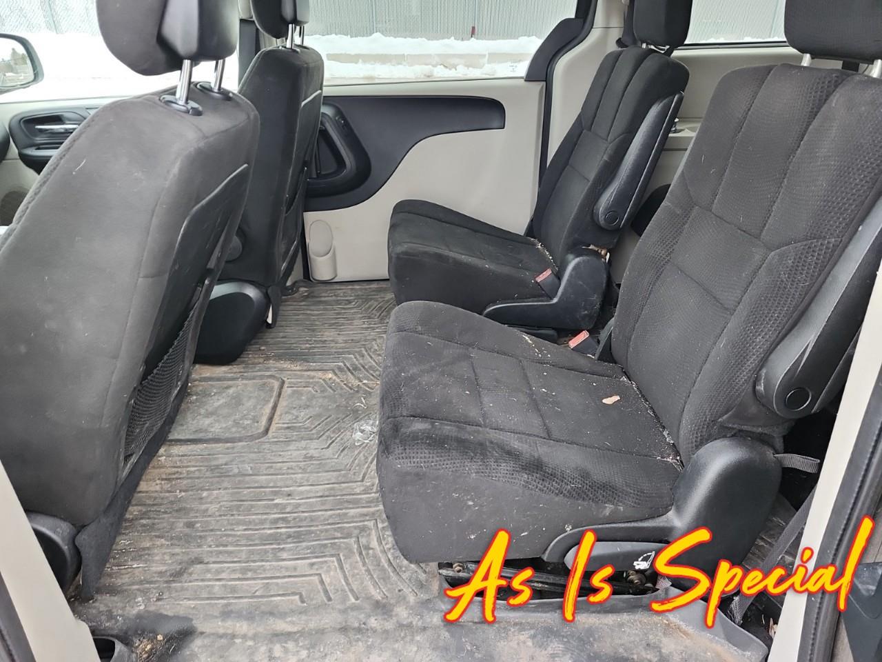 2013 Dodge Grand Caravan SE/SXT Passenger Van Photo4