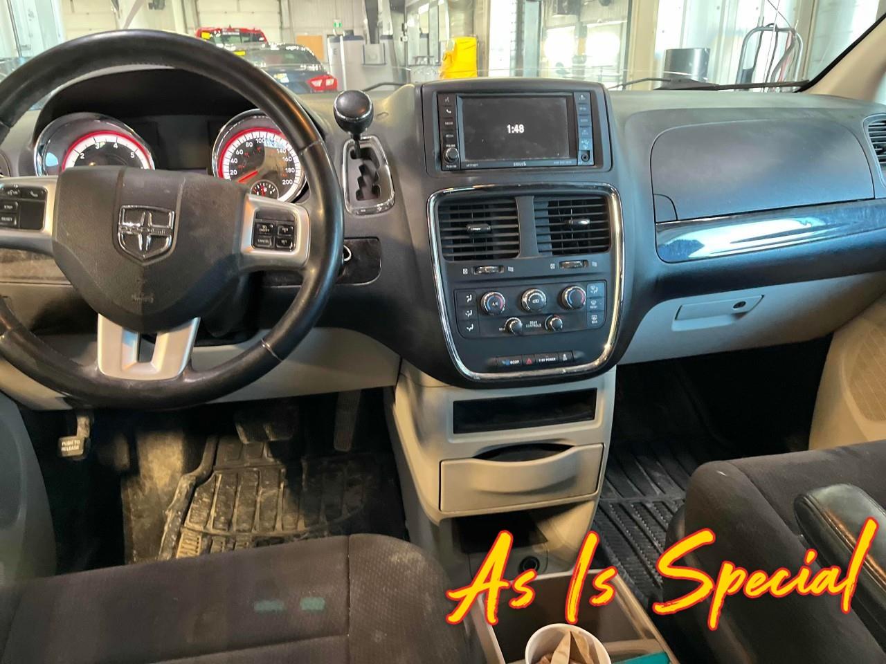 2013 Dodge Grand Caravan SE/SXT Passenger Van Photo