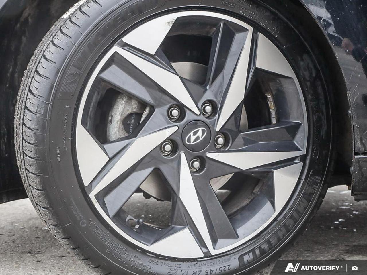 2021 Hyundai Elantra Ultimate Tech 4dr Sedan Photo