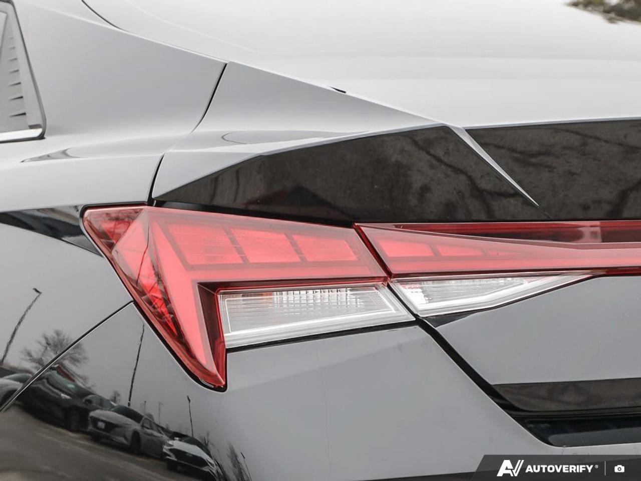 2021 Hyundai Elantra Ultimate Tech 4dr Sedan Photo